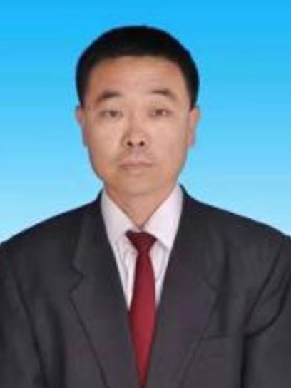 梁宏偉(內蒙古自治區巴彥淖爾市烏拉特中旗委統戰部副部長,宗教局局長) 梁宏偉(內蒙古自治區巴彥淖爾市烏拉特中旗委統戰部副部長,宗教局局長)