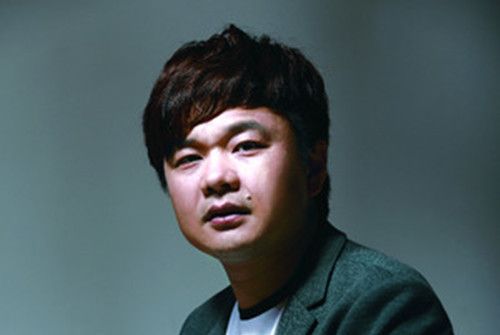 捧杯敬月 捧杯敬月