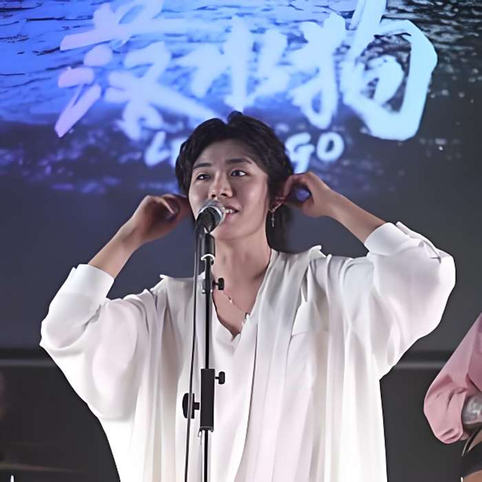 王以諾. 王以諾.