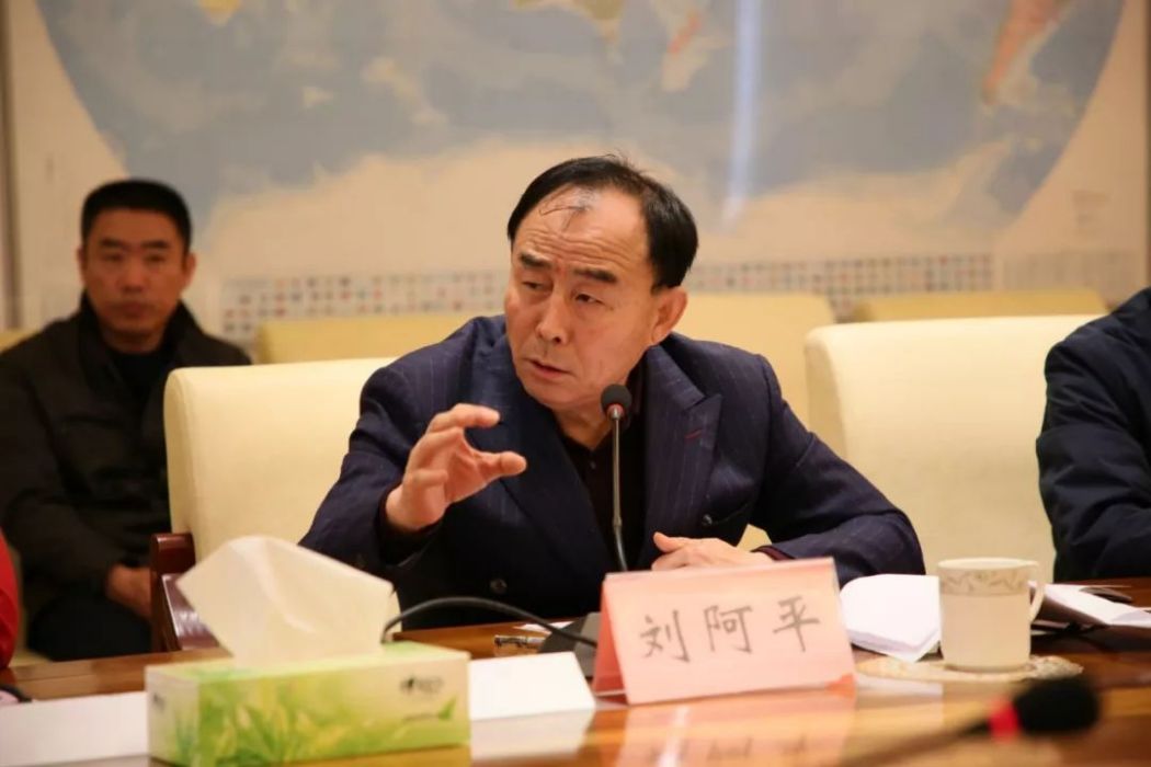 劉阿平(德州永盛齋扒雞集團有限公司董事長) 劉阿平(德州永盛齋扒雞集團有限公司董事長)