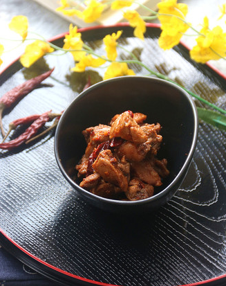 麻辣兔肉丁 麻辣兔肉丁
