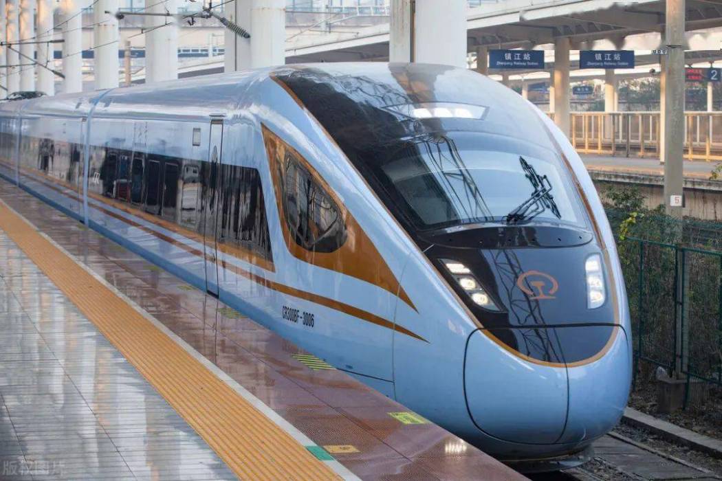 D376/D373次列車 D376/D373次列車