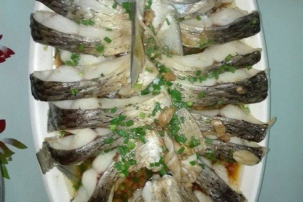 竹筒蒸草魚 竹筒蒸草魚