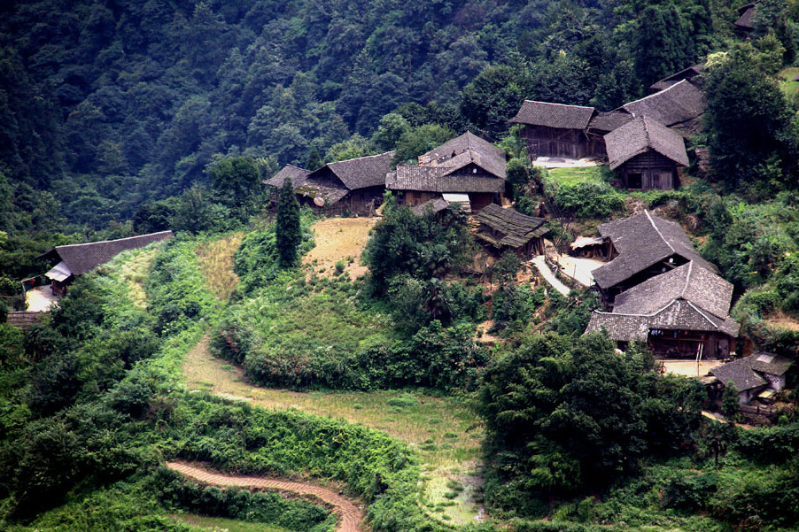 漸山村 漸山村