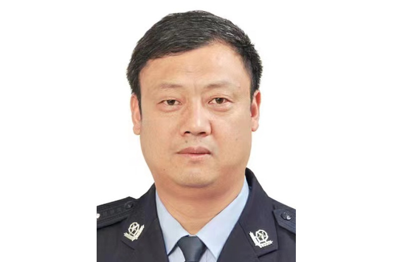 武衛東(河南省焦作市博愛縣公安局森林警察大隊原二級警長) 武衛東(河南省焦作市博愛縣公安局森林警察大隊原二級警長)