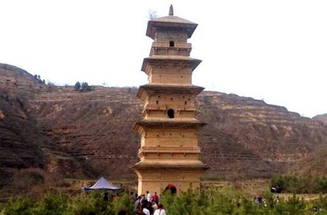 凝壽寺塔 凝壽寺塔