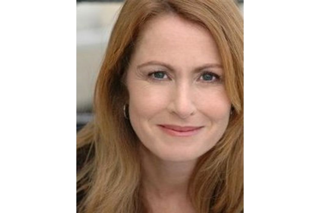 Elizabeth Duff Elizabeth Duff