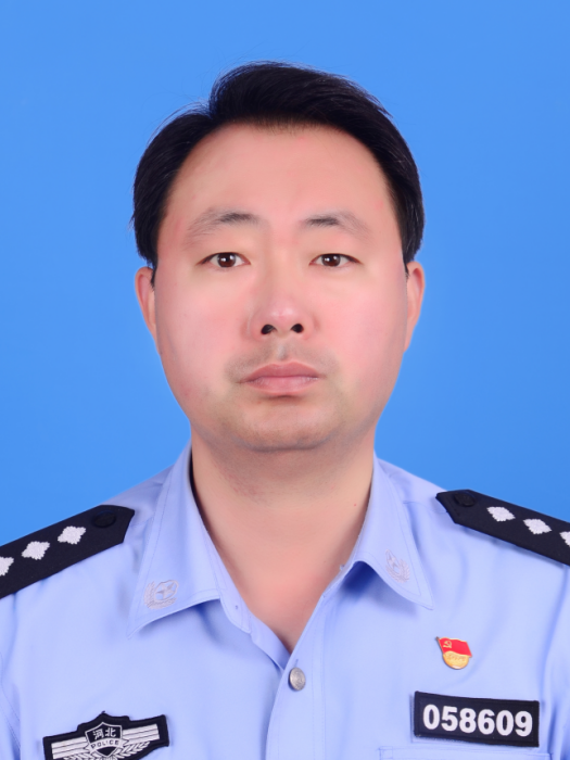 張繼偉(河北省滄州市運河區人民政府黨組成員、副區長、滄州市公安局運河分局局長) 張繼偉(河北省滄州市運河區人民政府黨組成員、副區長、滄州市公安局運河分局局長)