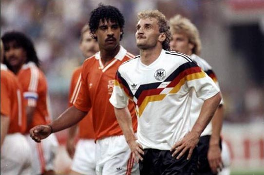 90世界盃，闖出死亡之組的荷蘭被西德淘汰