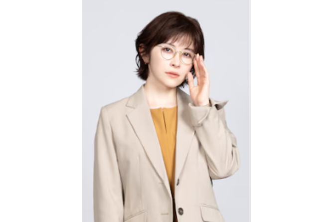 弓削留美子