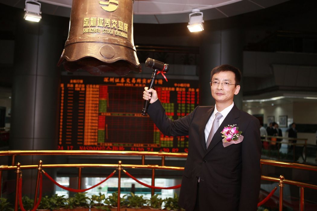 束龍勝 束龍勝