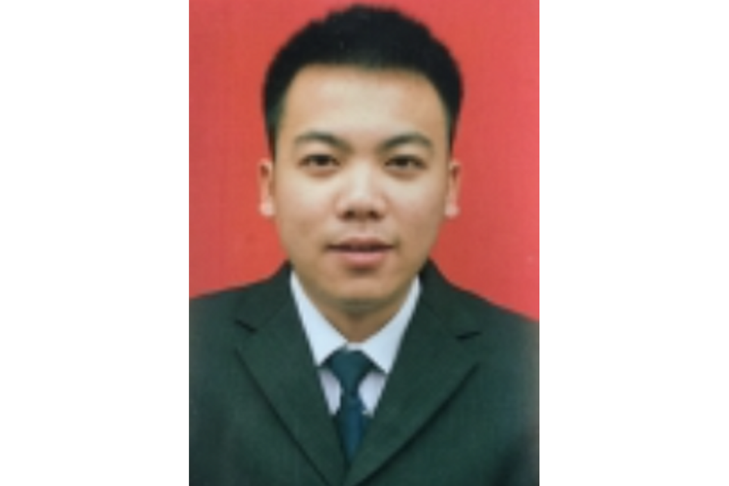 謝少俊(湖南省懷化市芷江侗族自治縣楠木坪鎮黨委副書記、鎮長)