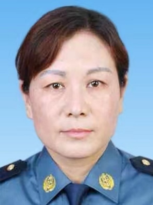 楊偉(山東省泰安市岱嶽區交通運輸局道路運輸管理服務中心主任) 楊偉(山東省泰安市岱嶽區交通運輸局道路運輸管理服務中心主任)