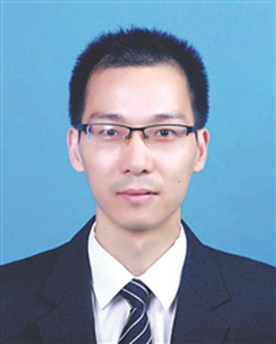 李靈志 李靈志