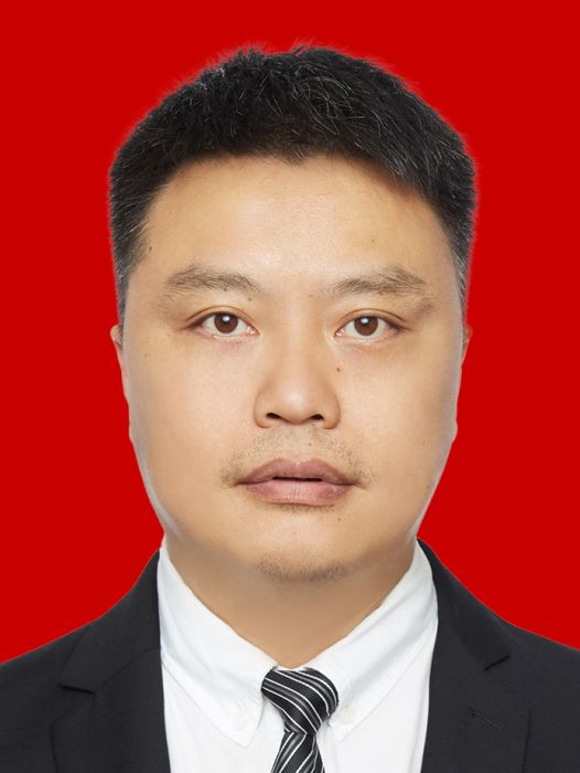 譚鑫(貴州省貴陽市花溪區自然資源局(區林業局)黨委委員、區自然資源局綜合行政執法大隊長) 譚鑫(貴州省貴陽市花溪區自然資源局(區林業局)黨委委員、區自然資源局綜合行政執法大隊長)