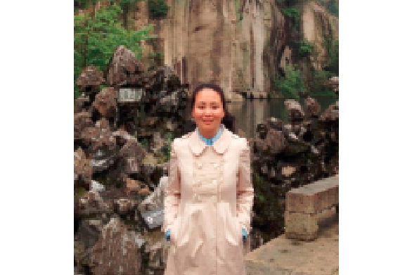 鄧月華 鄧月華