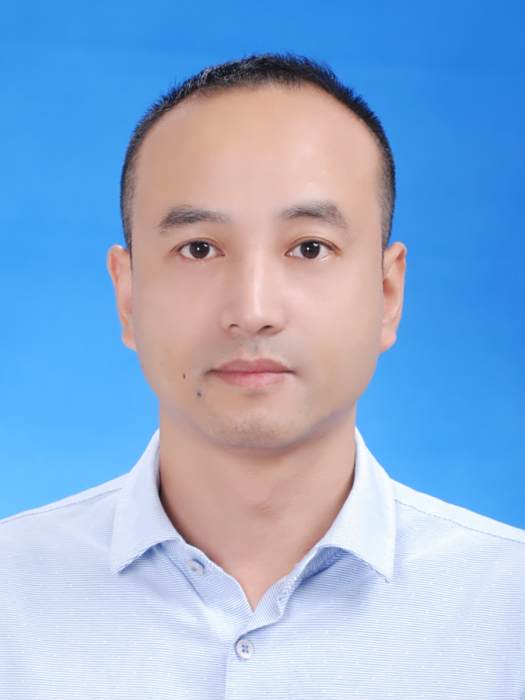 李志傑(江西省贛州市全南縣商務局黨組成員、縣促貿會會長) 李志傑(江西省贛州市全南縣商務局黨組成員、縣促貿會會長)