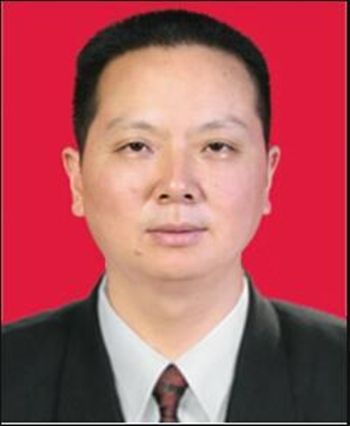 楊政權(萬源市常委、總工會主席) 楊政權(萬源市常委、總工會主席)