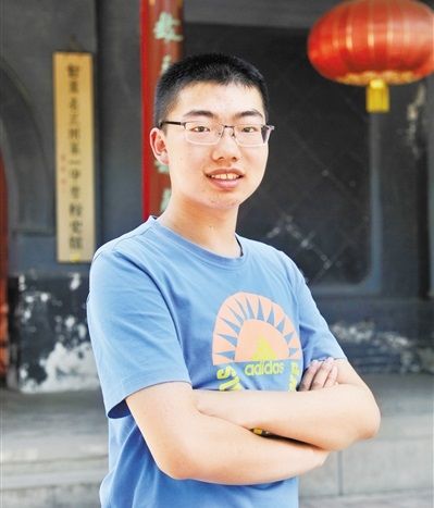 肖智文(2017年甘肅省高考理科狀元) 肖智文(2017年甘肅省高考理科狀元)