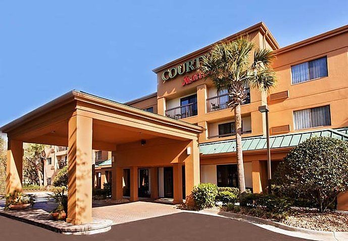 Courtyard Tampa North / I-75 Fletcher Courtyard Tampa North / I-75 Fletcher