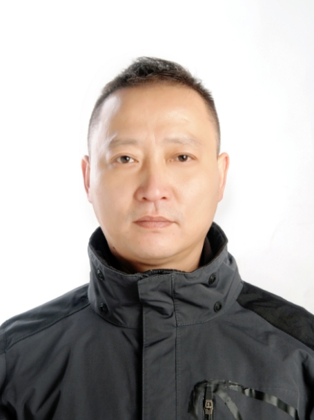 楊松(四川省閬中市市場監督管理局黨委委員、副局長) 楊松(四川省閬中市市場監督管理局黨委委員、副局長)