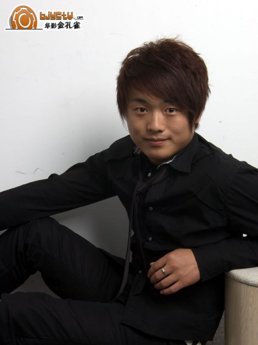 孫慧峰(中國內地男演員、歌手) 孫慧峰(中國內地男演員、歌手)