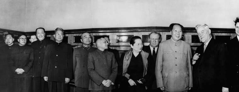 1957年，韓振紀參加了十月革命40周年大會
