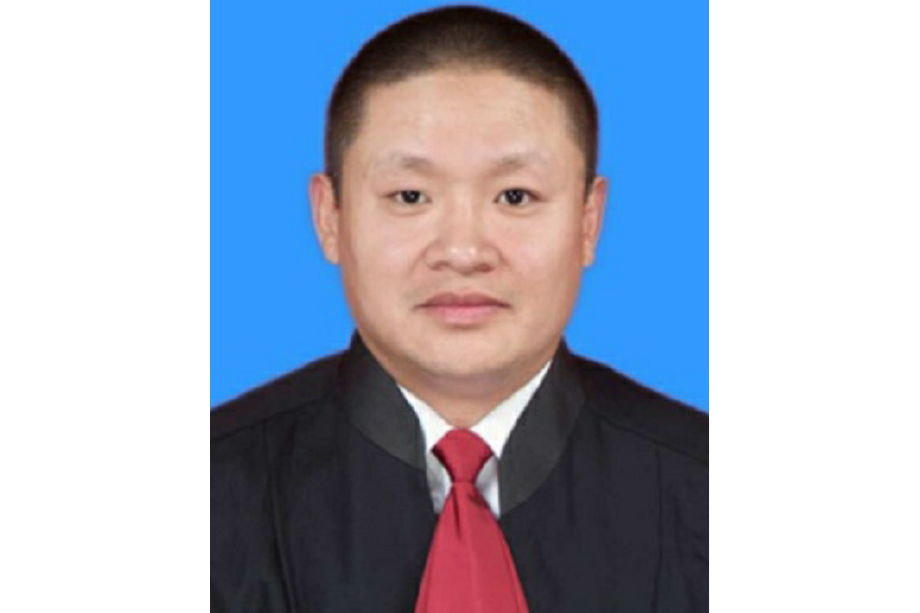 張文君(律師、仲裁員) 張文君(律師、仲裁員)