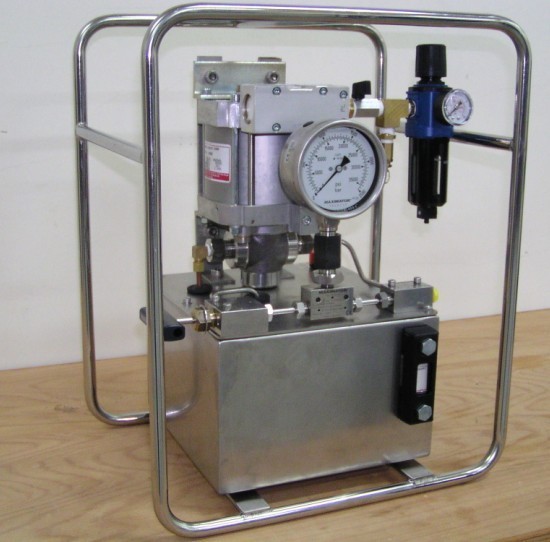 氣體液壓泵
