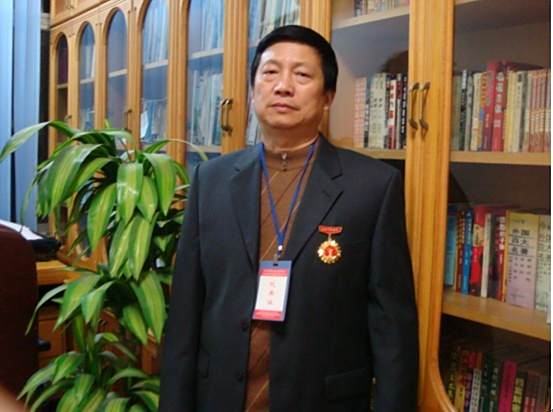 羅亦奇 羅亦奇