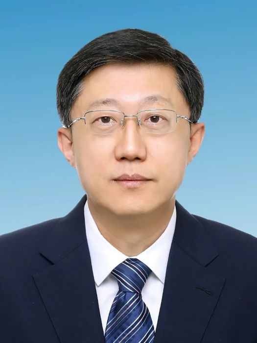 劉非(雲南省委常委、組織部部長,省委黨校(雲南行政學院)校(院)長) 劉非(雲南省委常委、組織部部長,省委黨校(雲南行政學院)校(院)長)