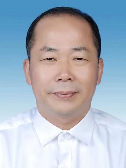 陳海傑(福建省漳州市華安縣應急管理局黨委委員、副局長) 陳海傑(福建省漳州市華安縣應急管理局黨委委員、副局長)