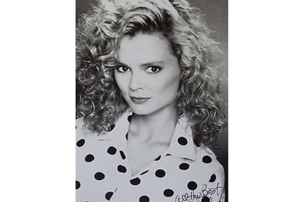 Romy Windsor Romy Windsor