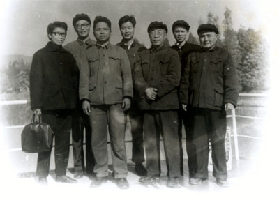 蔡邦華(右三)1970年攝於廣州