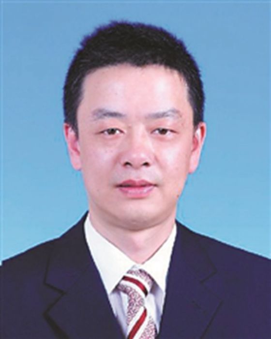許尚偉 許尚偉