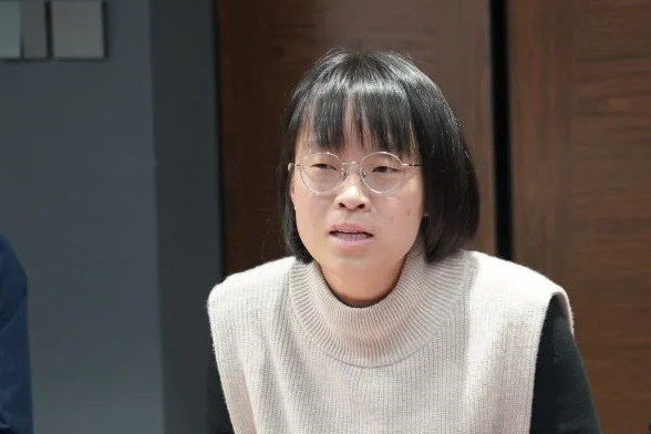 曹奕(東南大學電氣工程學院黨委副書記、副院長、黨校副校長、關工委副主任) 曹奕(東南大學電氣工程學院黨委副書記、副院長、黨校副校長、關工委副主任)