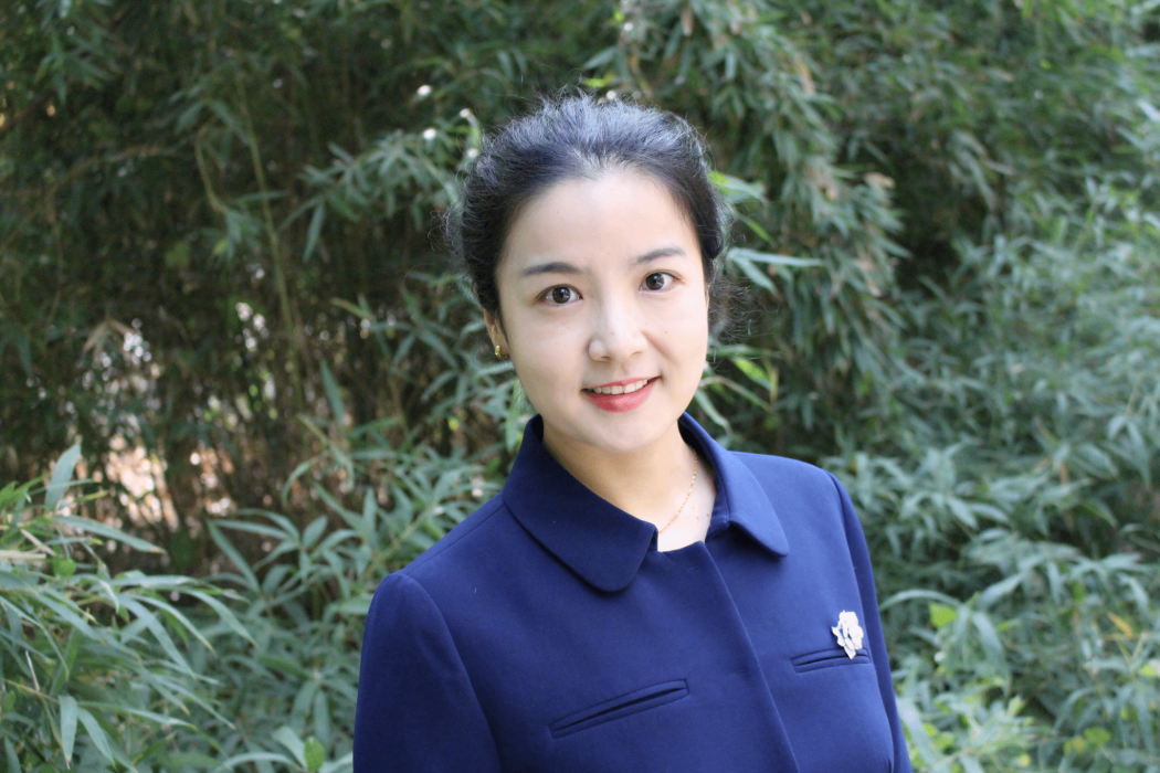 蔣瑩(濟南大學文學院講師,研究方向為辭彙學與訓詁學) 蔣瑩(濟南大學文學院講師,研究方向為辭彙學與訓詁學)