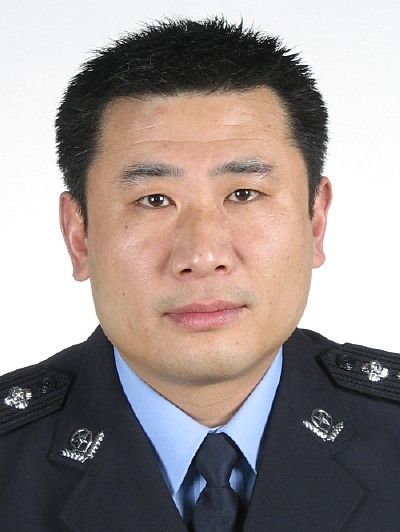 趙偉(山東省濰坊市坊子公安分局黨委委員、督察科科長) 趙偉(山東省濰坊市坊子公安分局黨委委員、督察科科長)