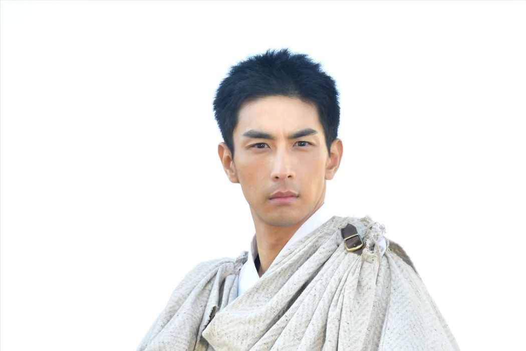 尤里(日本特攝《假面騎士Saber》中的人物) 尤里(日本特攝《假面騎士Saber》中的人物)