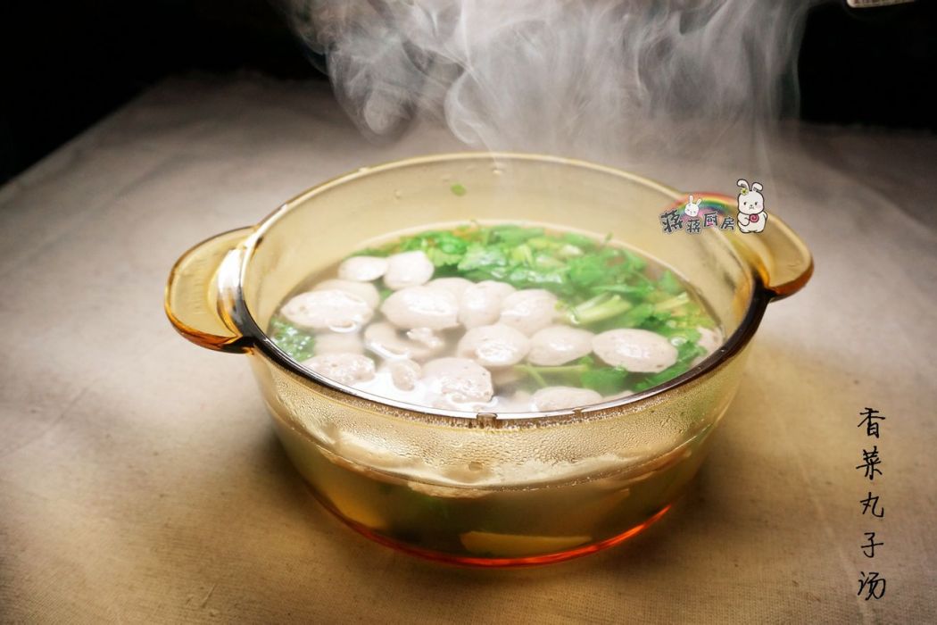 香菜丸子湯 香菜丸子湯