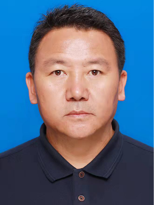 巴頓(重慶市長壽區民政局黨委書記、局長) 巴頓(重慶市長壽區民政局黨委書記、局長)