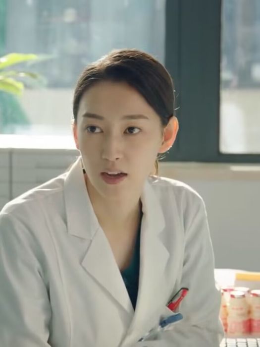 李南(青春情感劇《我的人間煙火》中的女配角) 李南(青春情感劇《我的人間煙火》中的女配角)