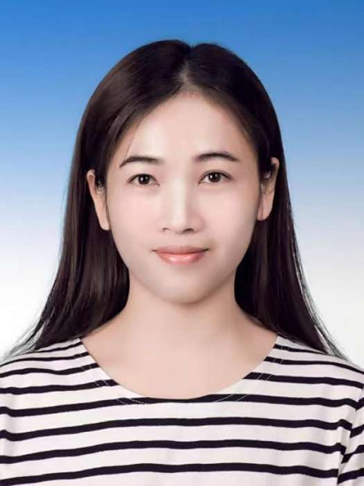 曾麗群