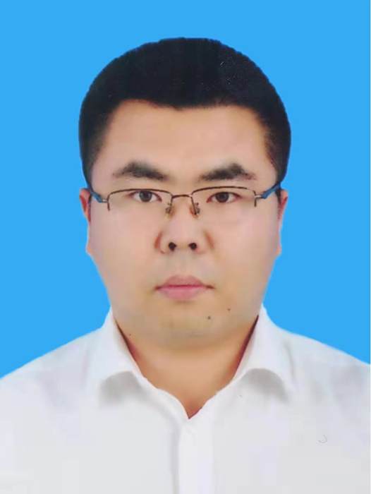 關青山(內蒙古自治區呼和浩特市托克托縣人民政府辦公室掛職副主任) 關青山(內蒙古自治區呼和浩特市托克托縣人民政府辦公室掛職副主任)