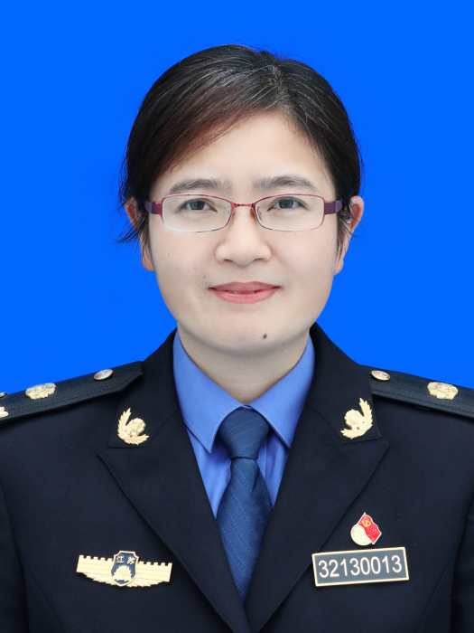 王春柏(江蘇省宿遷市數位化城市管理監督指揮中心副主任) 王春柏(江蘇省宿遷市數位化城市管理監督指揮中心副主任)