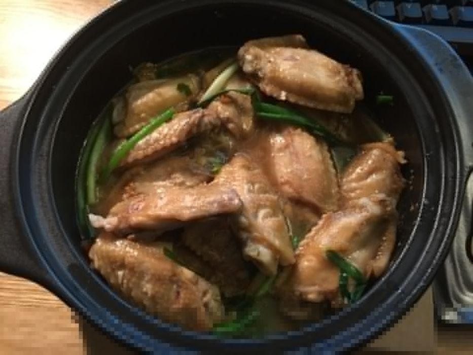 瓦煲雞翅中 瓦煲雞翅中