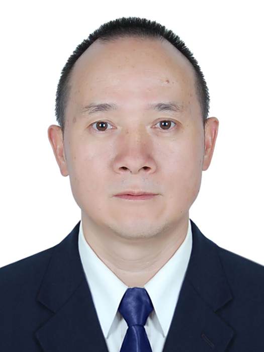 田海軍(貴州省銅仁市思南縣衛生健康局黨組書記、局長) 田海軍(貴州省銅仁市思南縣衛生健康局黨組書記、局長)