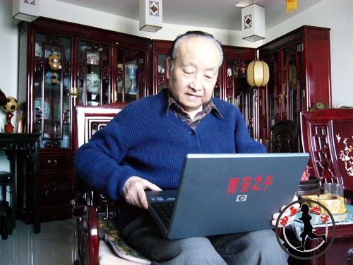 曹伯庸 曹伯庸