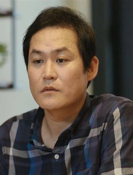 地陷(韓國2021年金志勛執導的電影)