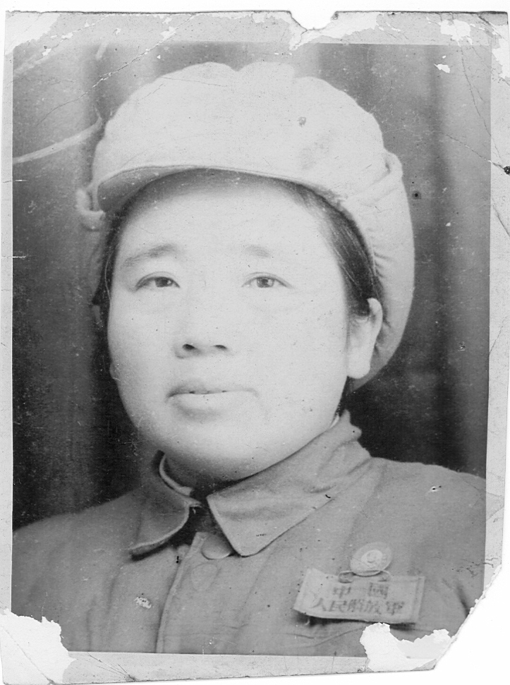黎尚瑾(1950年攝於新疆烏魯木齊)